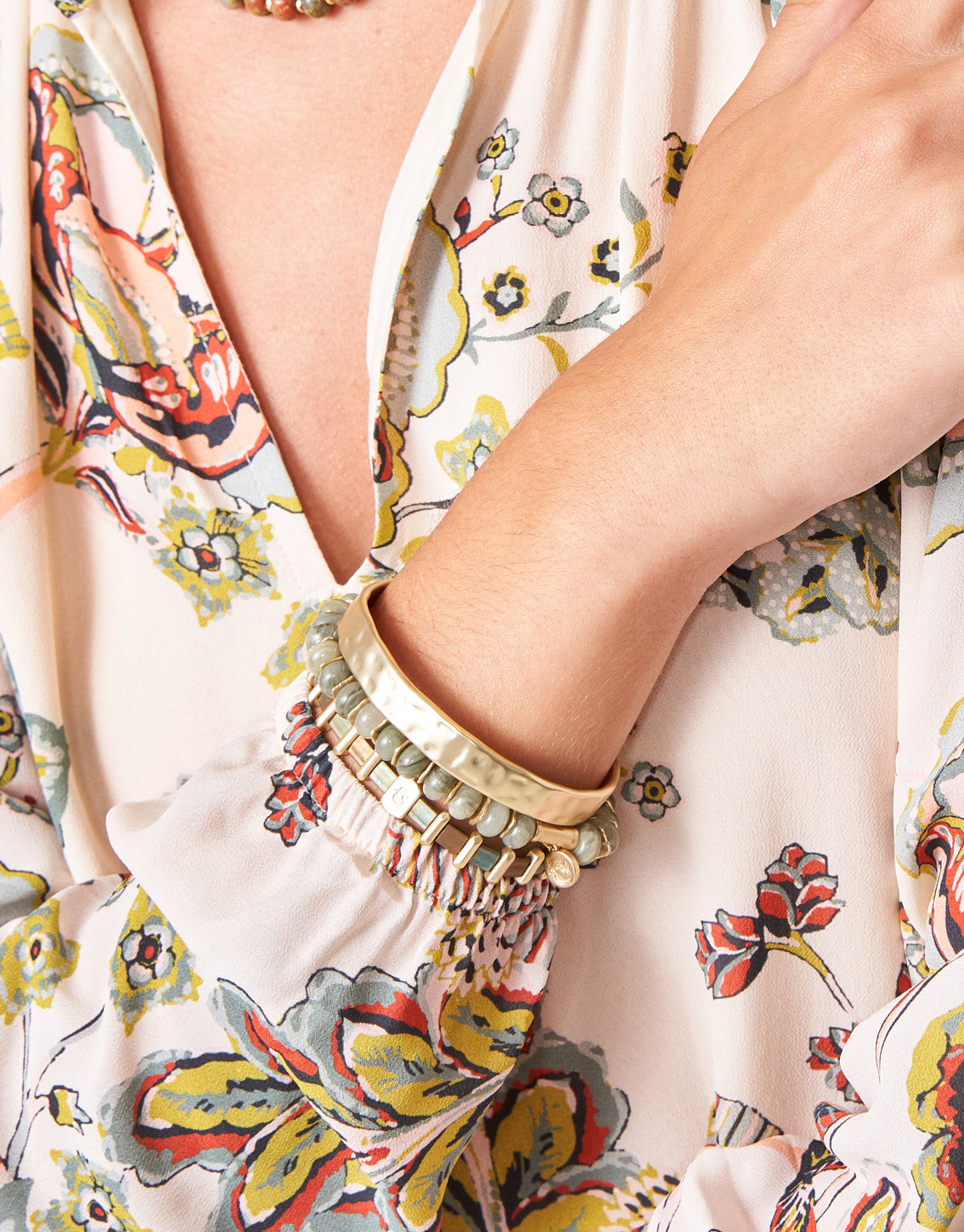 Tila Stretch Bracelet Green/Brown - Image 2